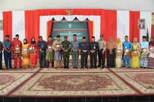 Pesan Bupati Amril Dalam Penyerahan SK Pendamping Desa dan Kelurahan